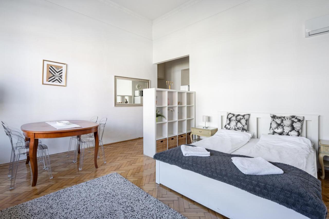 Vulcan Studio Near Danube Budapešť Exteriér fotografie